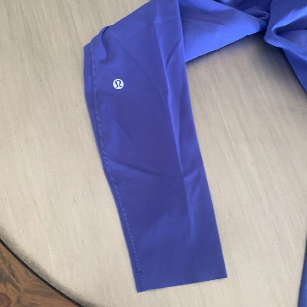 Lululemon Athletica Leggings Blue Size 4 Excellent Condition Spring Color - Picture 8 of 10